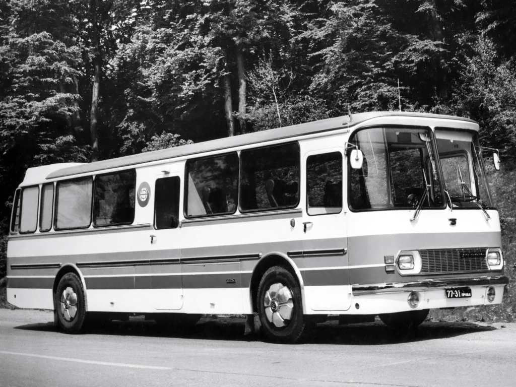 ЛАЗ-699П